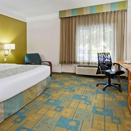 La Quinta By Wyndham Ft. Lauderdale Airport Hotel Hollywood Exterior photo