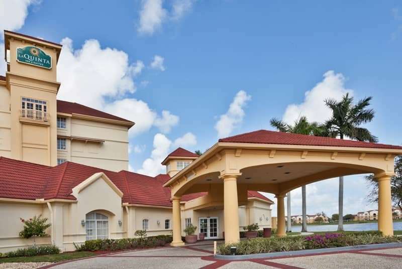 La Quinta By Wyndham Ft. Lauderdale Airport Hotel Hollywood Exterior photo